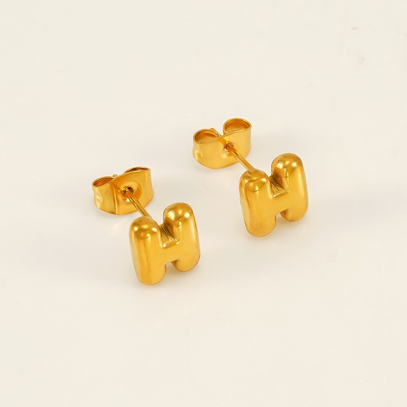 Gold color / 1 Pair Simple Series Elegant Letter H Titanium Steel 18K Gold Plated Women's Stud Earrings Picture8